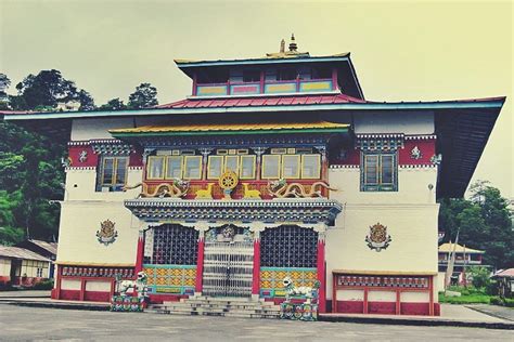 Monasteries Of Sikkim | Monasteries Timings, Entry Fee, Festivals