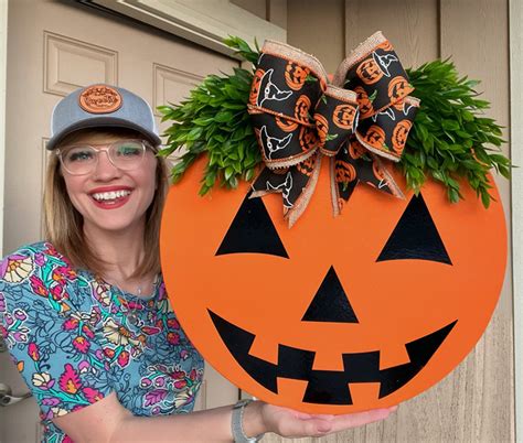 Halloween Jack-o-lantern Front Door Decor Wreath