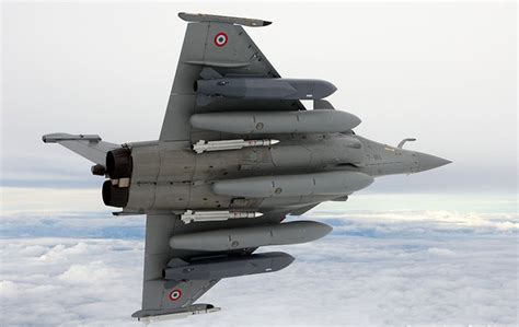 Rafale Tested with Maximum Weapons Load – 12 Guided Weapons Underwing - Defense Update: