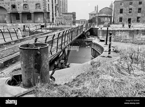 Liverpool Albert Docks before renovation.Photographed in1980 Stock Photo - Alamy
