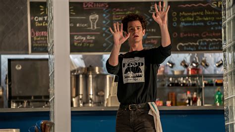 Andrew Garfield Belts His Heart Out in TICK, TICK...BOOM! Trailer - Nerdist