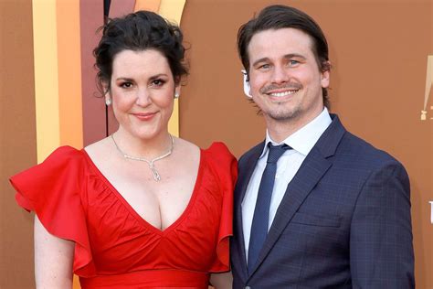 Jason Ritter Gushes Over Wife Melanie Lynskey After Her Emmy Nom