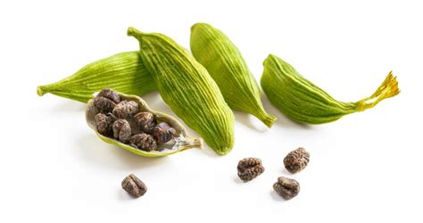 How Many Seeds In A Cardamom Pod | Storables