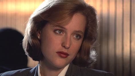 Gillian Anderson X Files Season 1