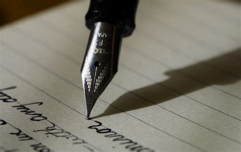 How to choose a pen for writing?