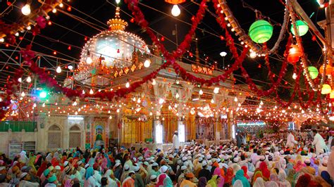 Ajmer Sharif Dargah - History, Story, Location, Bulit by | Adotrip