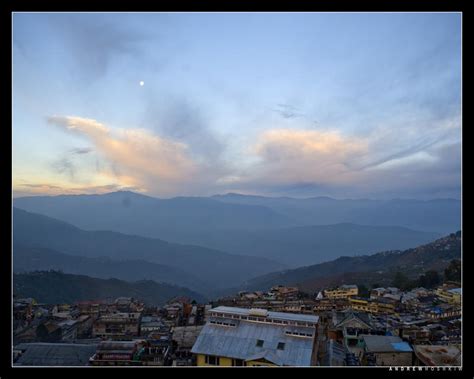 Sunrise over Darjeeling by andrewhoshkiw on DeviantArt