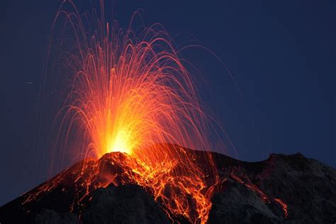 Powerful Examples of Volcano Photography - Stockvault.net Blog