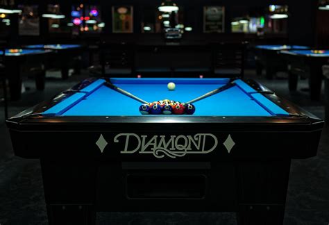 DIAMOND POOL TABLES