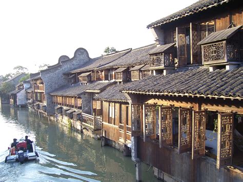 Wuzhen - Cina Canal, Favorite Places, Spaces, Mansions, House Styles, Structures, Home Decor ...