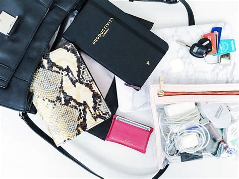 What To Pack In Your Work Bag For Your Most Productive Day