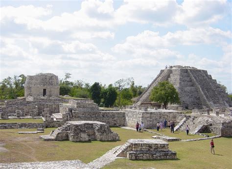 Mayapán: The last great Maya seat of power in ancient Yucatán - Yucatán ...