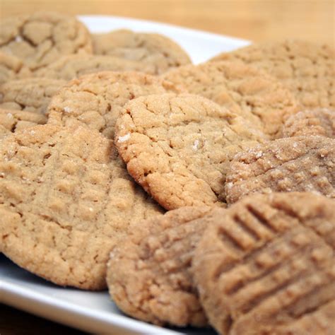 Easy Peanut Butter Cookies