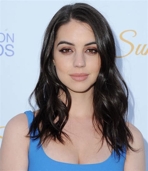 Adelaide Kane | Adelaide kane, Actresses, Beauty