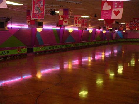 Skating San Antonio | Roller Skating Parties San Antonio