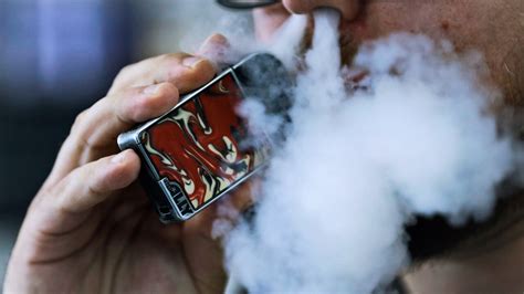 Opinion: Vaping and Marijuana Are a Dangerous Combination | Herald Sun