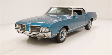 1971 Oldsmobile Cutlass | Classic Auto Mall