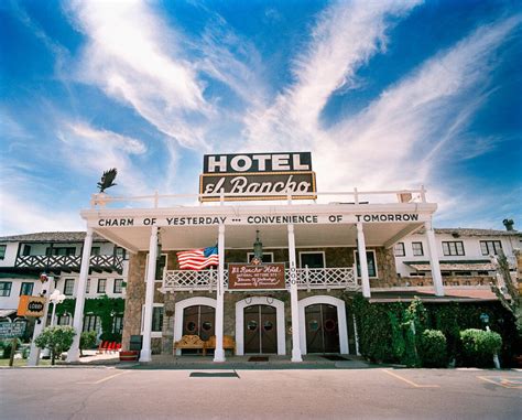 El Rancho Hotel - US Ghost Adventures