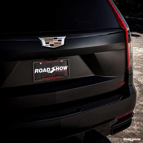 Cadillac Escalade ESV's Got the Hots for the Dark Side - autoevolution