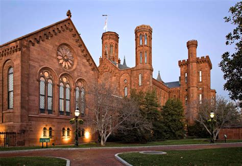 Smithsonian’s “Castle” to close for first major renovation in 50 years