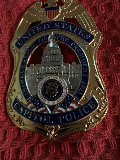 Collectors-Badges Auctions - 2022 U.S. Capitol Police Inauguration Badge