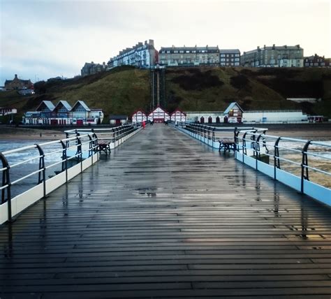 Saltburn Beach - Photo "Saltburn Pier" :: British Beaches