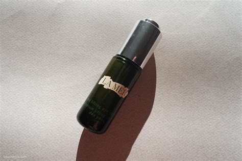 La Mer Review > The Lifting Eye Serum