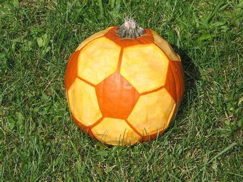 Image result for halloween soccer decor | Calabazas talladas, Calabazas