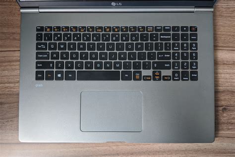 LG Gram 17 review: A big-screen laptop that's incredibly lightweight ...