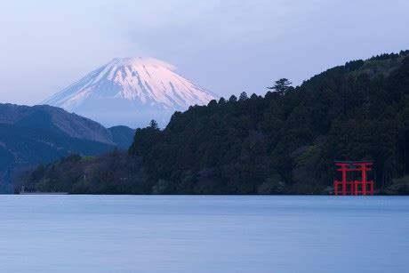 1 Fuji hakone izu national park Stock Pictures, Editorial Images and ...