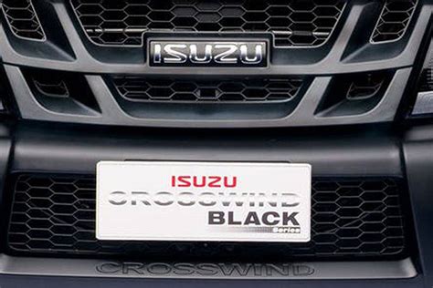 Isuzu Crosswind Interior & Exterior Images, Colors & Video Gallery ...