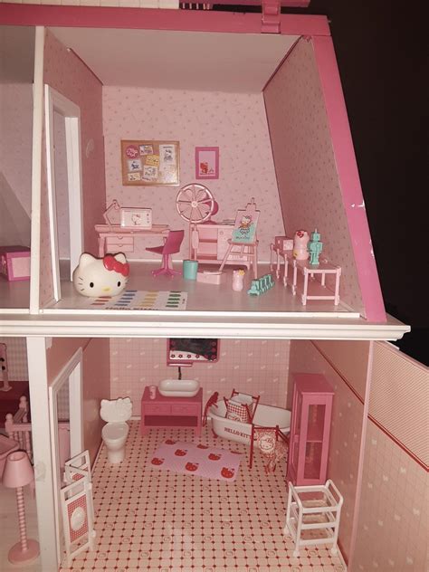 Pin on Dollhouse | Hello kitty toys, Hello kitty house, Hello kitty items