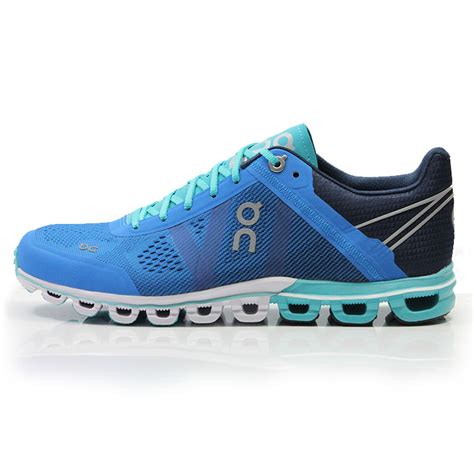 On Cloudflow Women's Running Shoe | The Running Outlet