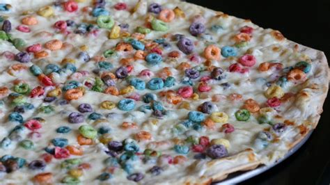 Froot Loops Pizza - Neatorama