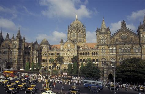 INDIA MUMBAI RAILWAY STATION Editorial Photo - Image of railway ...