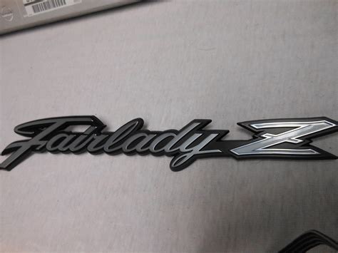 JDM Datsun Fairlady Z Emblem (metal) - Nissan Race Shop