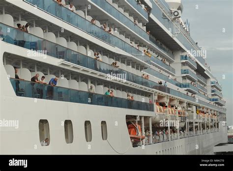 Coral Princess cruise ship passes through the Panama Canal Stock Photo - Alamy