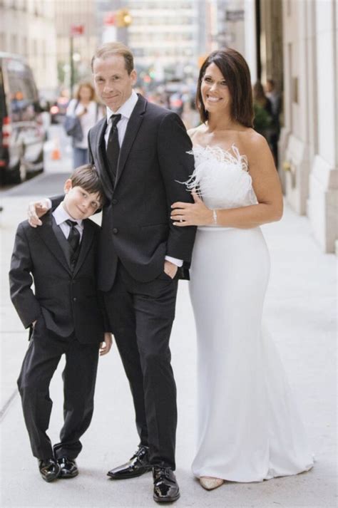 Sean Grande: Wife, Son & Net Worth [2024 Update]- Players Bio