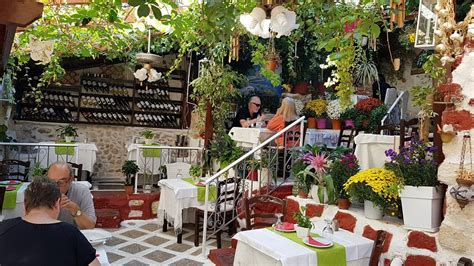 Rethymnon Town; Venetian architecture, picturesque narrow street