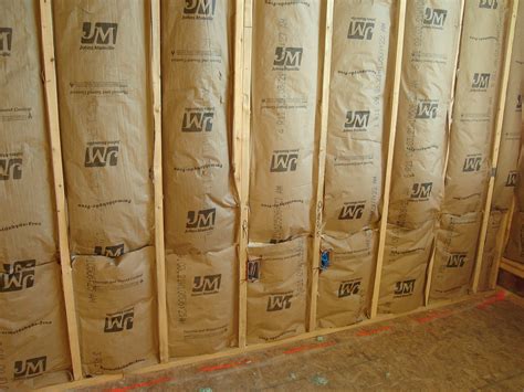 Stud wall & insulation between units - Mangum 506 | You can'… | Flickr