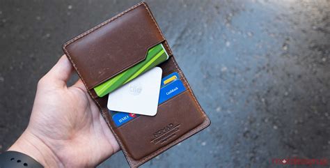 Nomad's Slim Wallet features built-in Tile tracker pocket