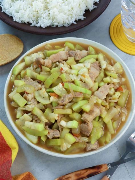 Ginisang Upo with Pork | Recipe | Pork recipes for dinner, Upo recipe, Pork