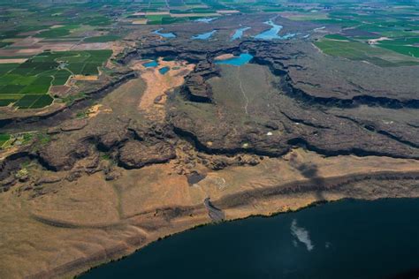 Picture of the Potholes Coulee | Washington state, Landforms, Geology