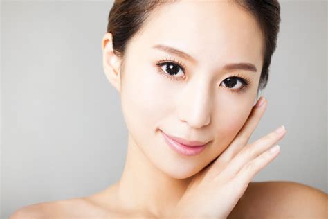 5 Ways to Get That Slim-Face Look - Lux Medical Aesthetic Clinic