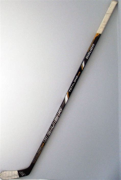 #8 Alex Ovechkin Game Used Stick - Autographed - Washington Capitals - NHL Auctions