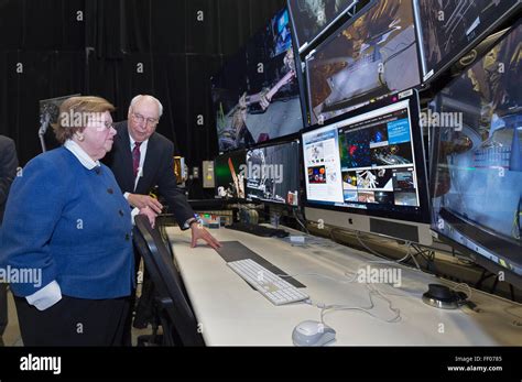 Senator Barbara Mikulski Visits NASA Goddard Stock Photo - Alamy