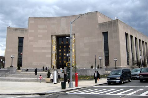 The Brooklyn Public Library Already Knows How to Get Books Back Without Fines