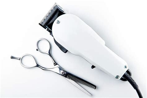 Best Hair Clippers - LightTherapyDevice.com