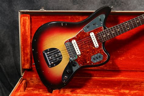 1963 Fender Jaguar, Sunburst – Andy Baxter Bass & Guitars