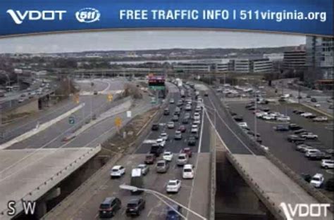 TRAFFIC ALERT: Routes into D.C. jammed after trucker convoy prompts ...